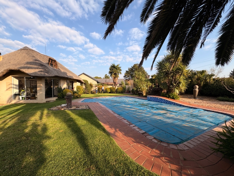 3 Bedroom Property for Sale in La Hoff North West